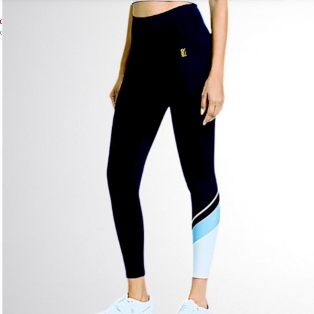 PE Nation Upperhand Leggings Size Large